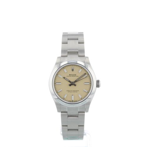 Ladies Rolex Oyster Perpetual 31 277200 Steel case with Beige dial Ladies Rolex Oyster Perpetual 31 277200 Steel case with Beige dial