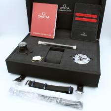 Gents Omega Speedmaster 31130423001006 Steel case with Black dial