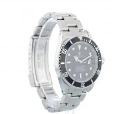 Gents Rolex Submariner Date 16610 Steel case with Black dial