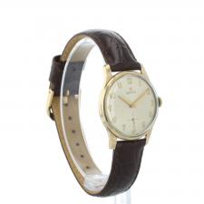 Gents Zenith Dress 9 CT case with Silver dial