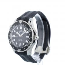 Gents Omega Seamaster 21032422001003 Steel case with Black Wave dial