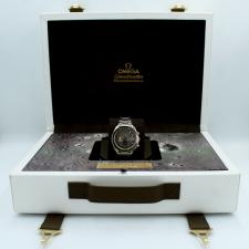 Gents Omega Speedmaster Apollo 11 31020425001001 Steel case with Grey dial