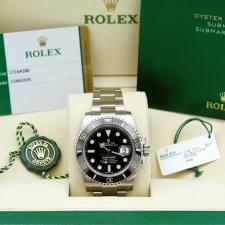 Gents Rolex Submariner Date 116610ln Stainless Steel case with Black dial