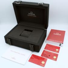 Gents Omega Speedmaster 31030425001001 Steel case with Black dial