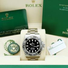 Gents Rolex Submariner Non Date 124060 Steel case with Black dial