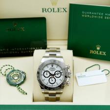 Gents Rolex Daytona 126500LN Stainless Steel case with White dial