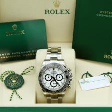 Gents Rolex Daytona 126500LN Stainless Steel case with White dial