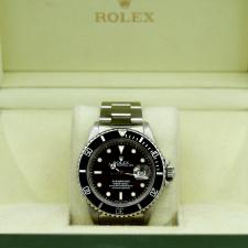 Gents Rolex Submariner Date 16610 Steel case with Black dial