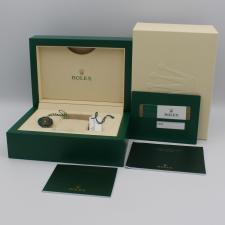 Ladies Rolex DateJust 28 178274 Stainless Steel case with Silver dial