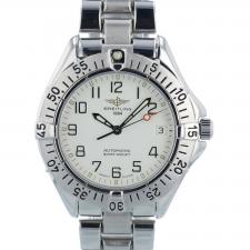 Gents Breitling Colt A17035 Steel case with White dial