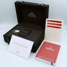 Gents Omega Speedmaster 31030425004001 Steel case with White dial