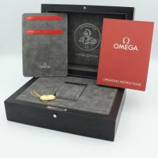 Gents Omega Speedmaster 311.32.40.30.02.001 Stainless Steel case with Silver dial
