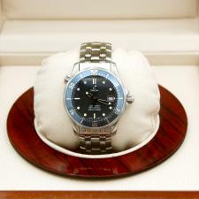 Gents Omega Seamaster 25618000 Steel case with Blue Wave dial
