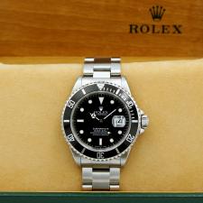 Gents Rolex Submariner Date 16610 Steel case with Black dial