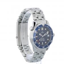 Gents Omega Seamaster Stainless Steel case with Blue Wave dial