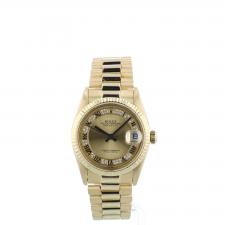 Ladies Rolex Datejust 68278 18 CT case with Champagne Myriad Pave dial